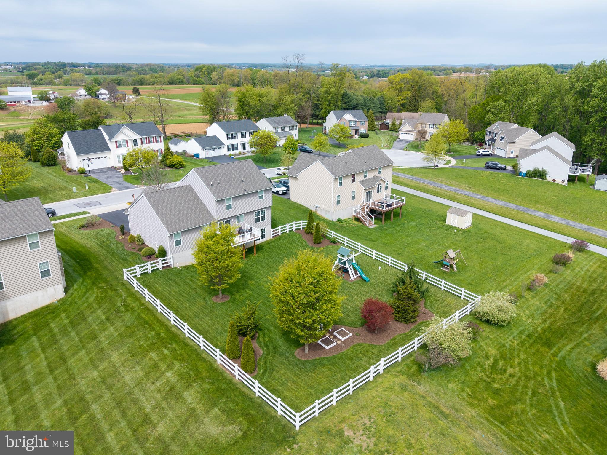 THE ESTATES AT TWEED - Residential