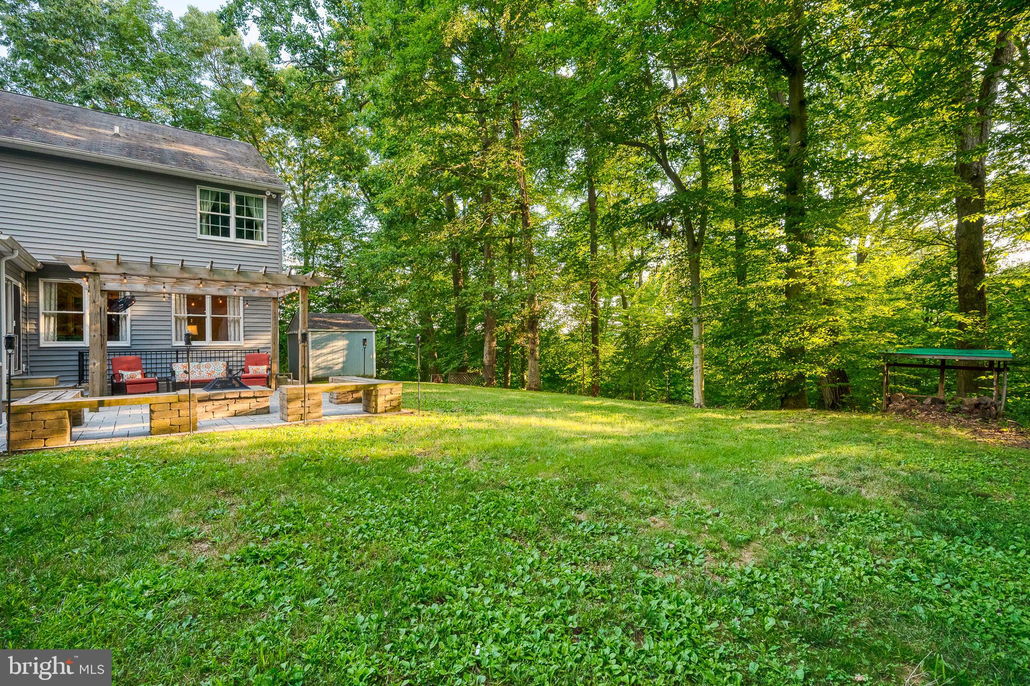 WOODLAND HILLS - Residential