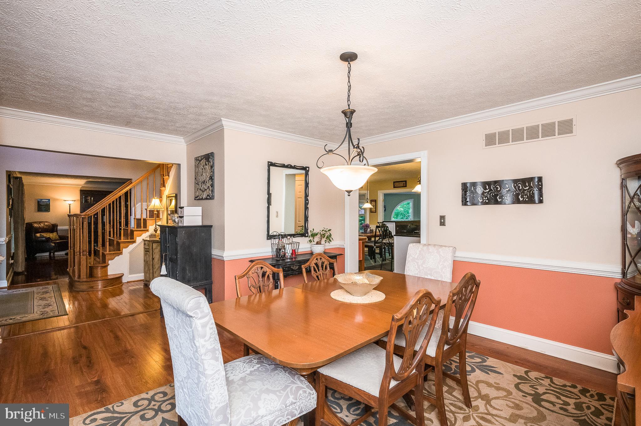 WOODLAND HILLS - Residential