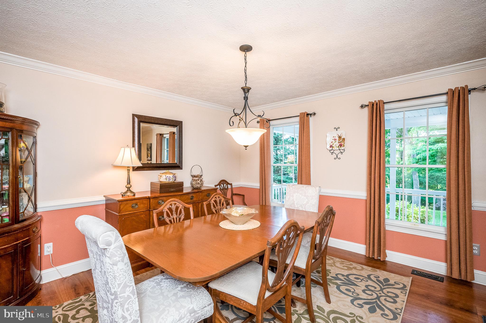 WOODLAND HILLS - Residential