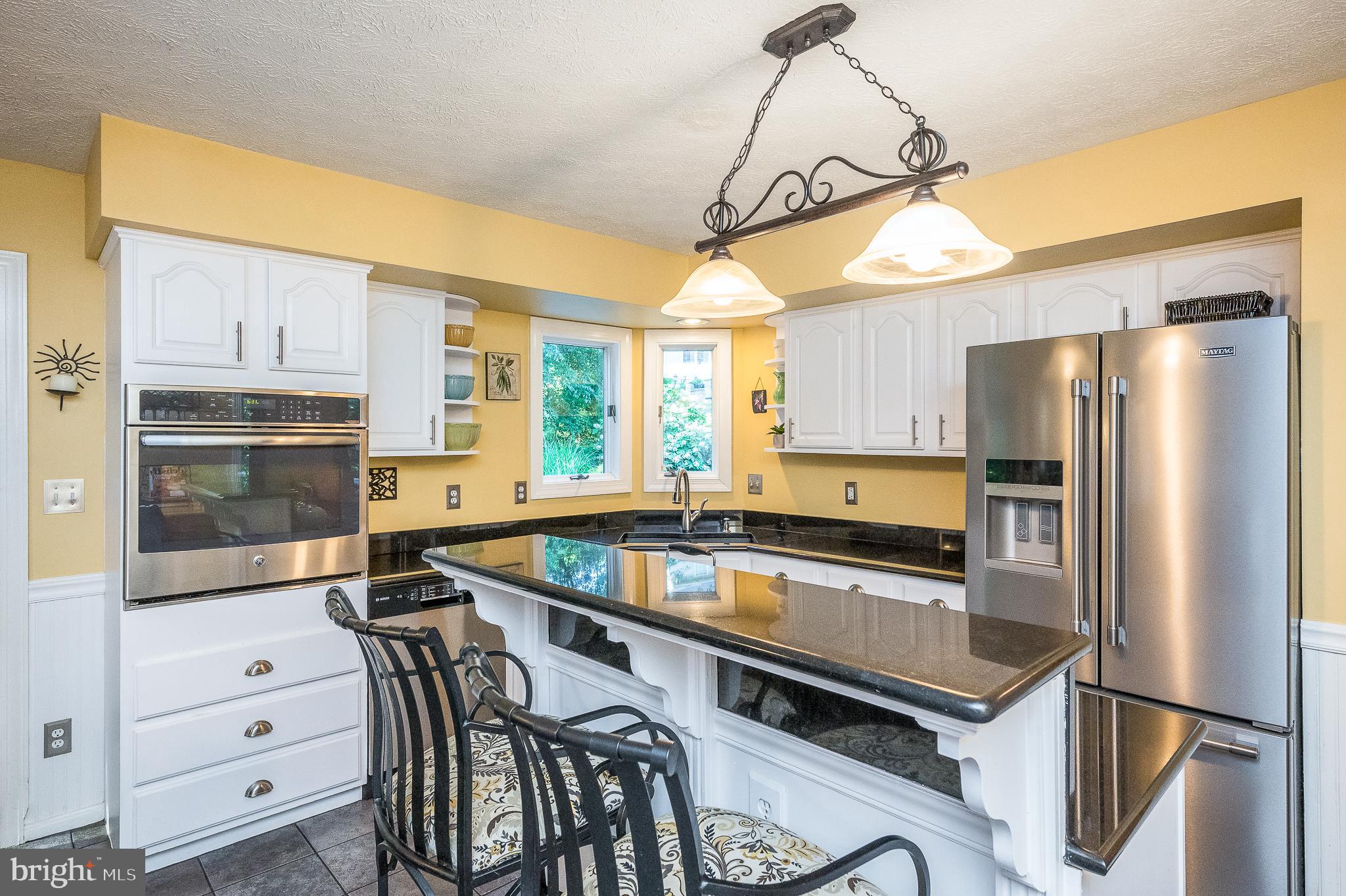 WOODLAND HILLS - Residential