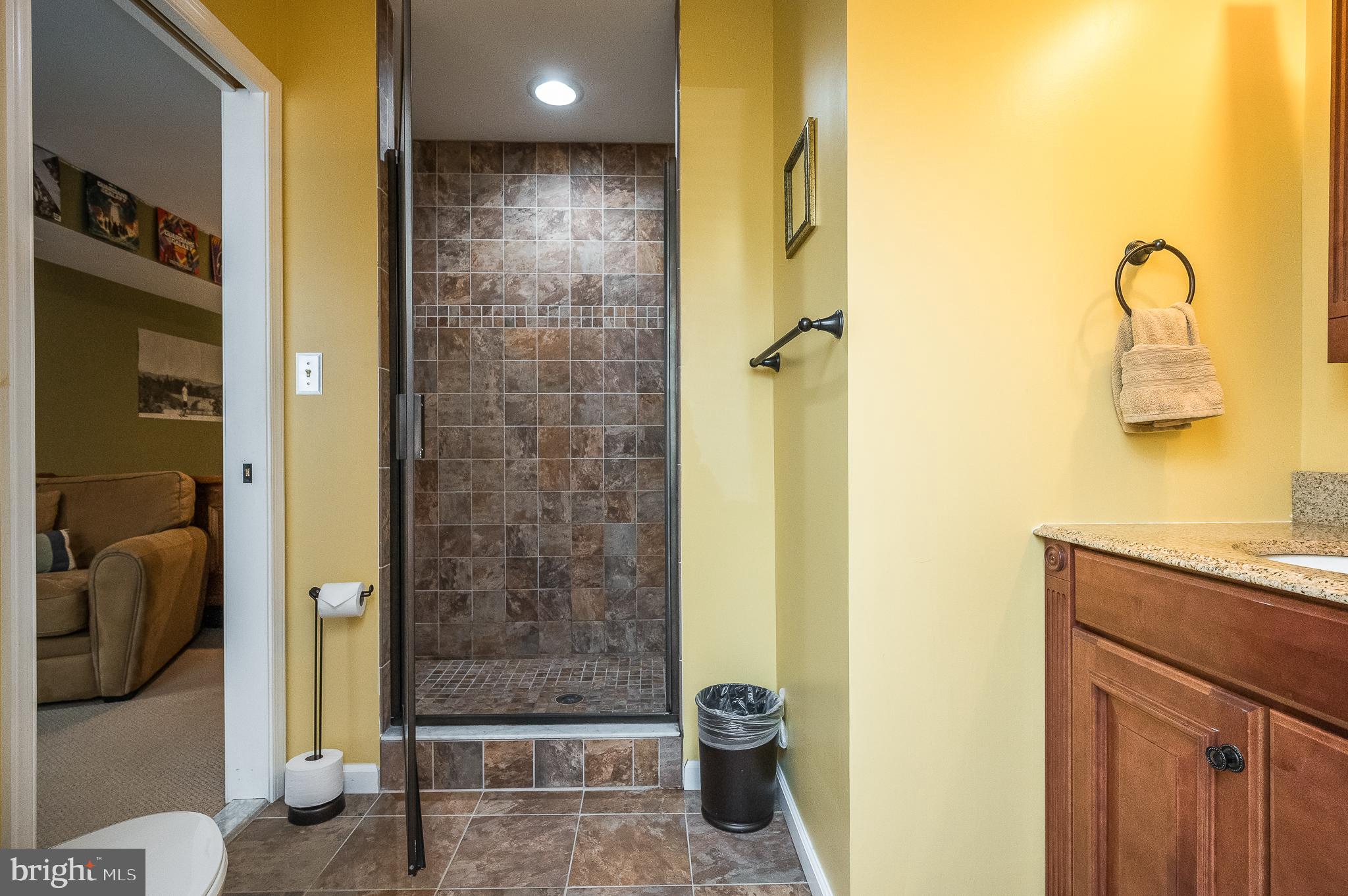 WOODLAND HILLS - Residential