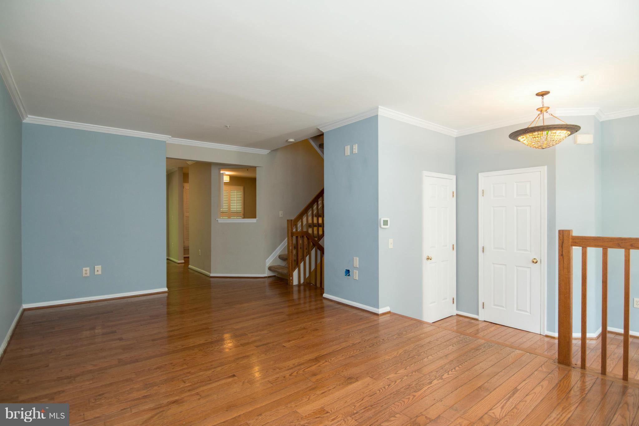 BEECHWOOD HILL - Residential