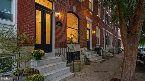 Townhouse For Sale - 2926 E Baltimore Street<br/> BALTIMORE, MD 21224