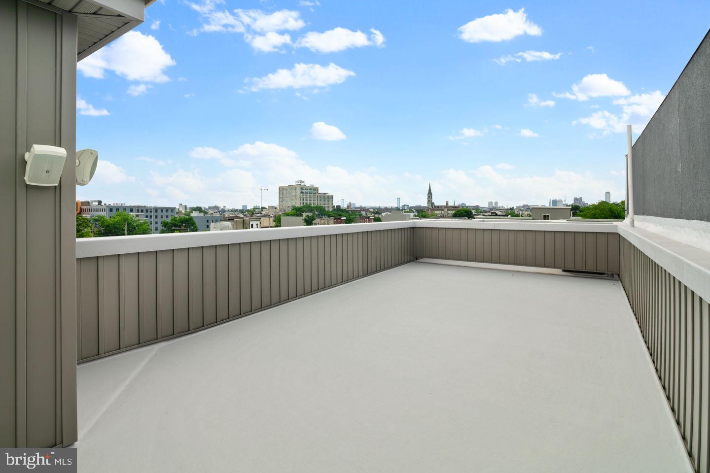 LUDLOW - Residential Income