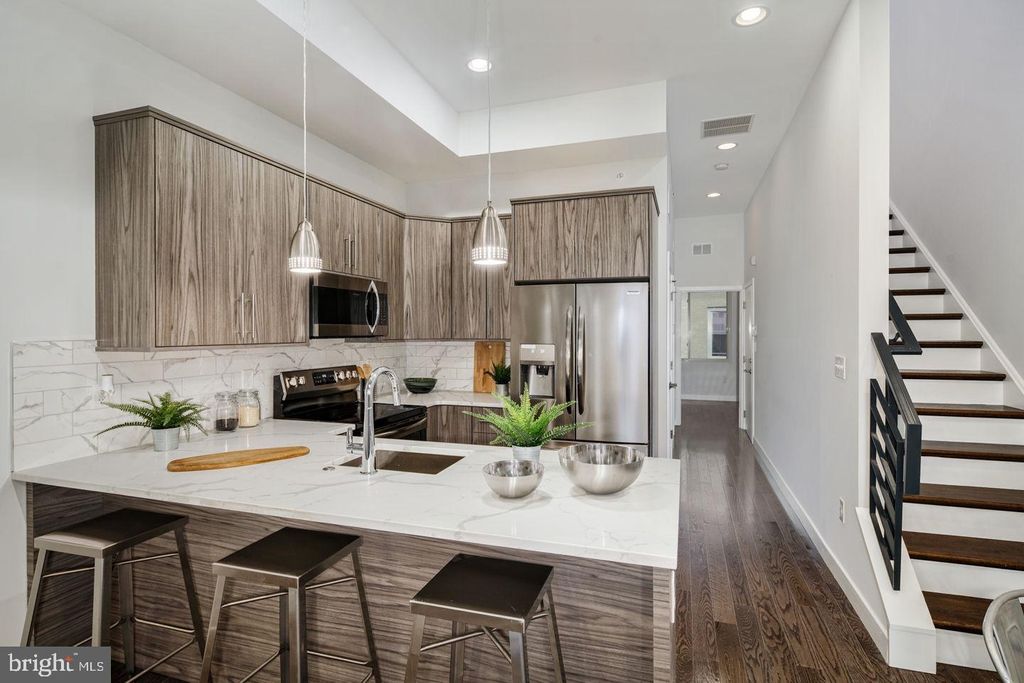 Photo of 627 W Oxford Street, PHILADELPHIA, PA 19122 (MLS # PAPH2577004)