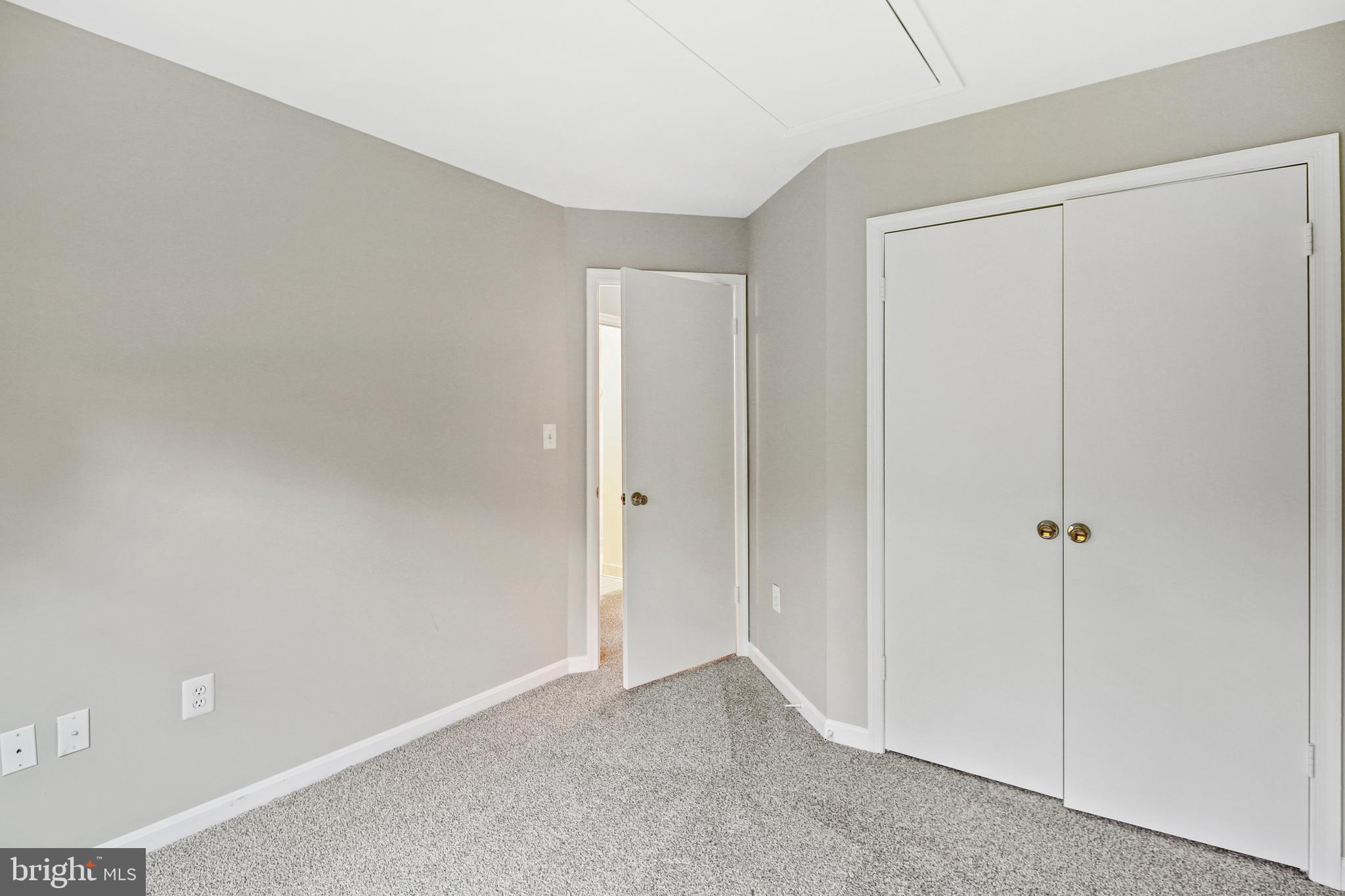 MARINERS LANDING - Residential