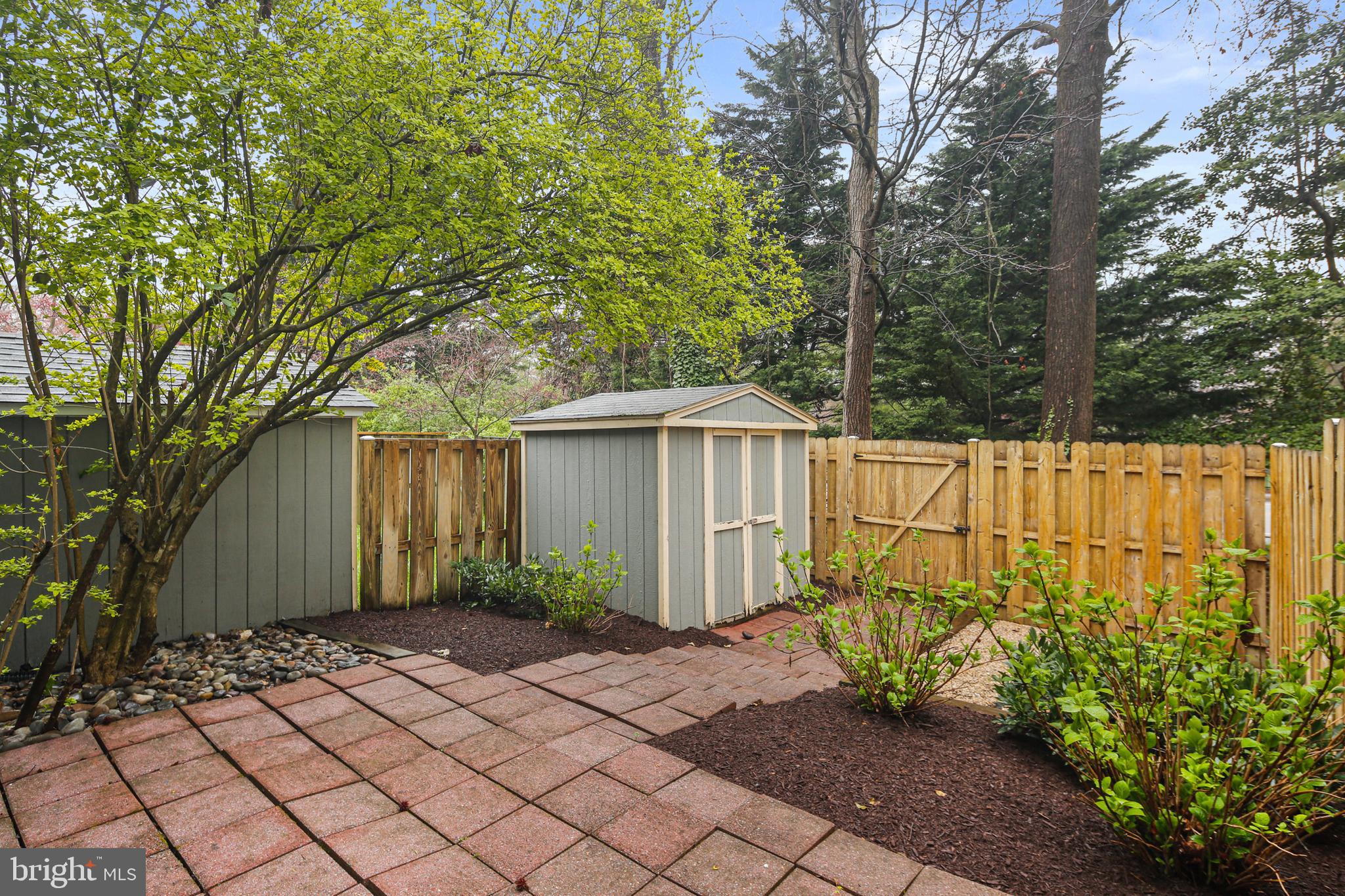 MARINERS LANDING - Residential