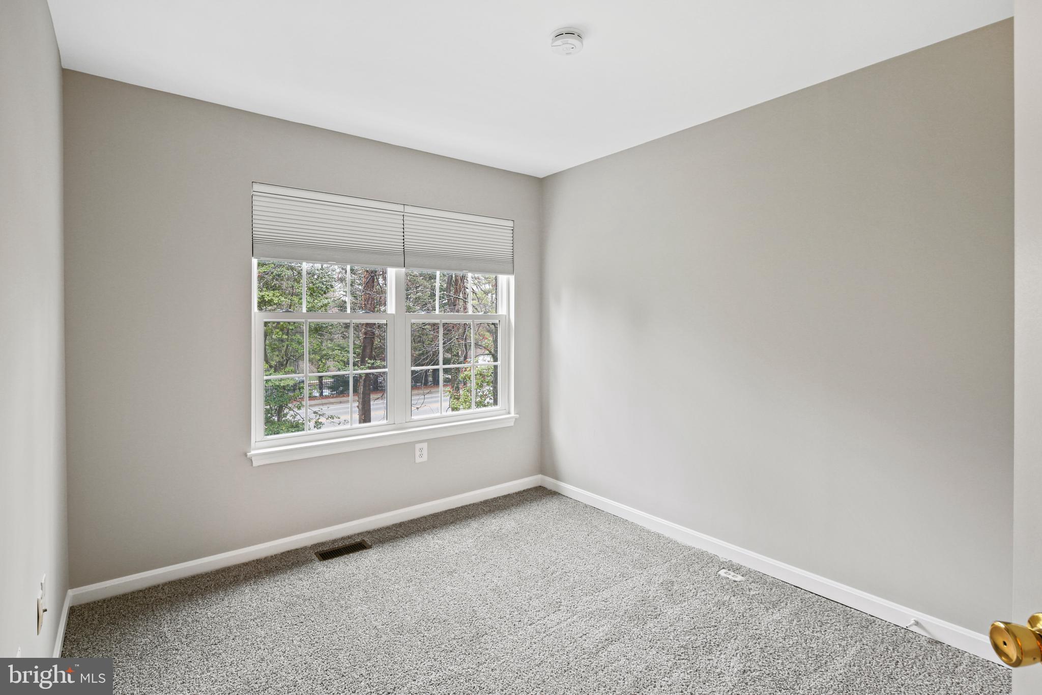 MARINERS LANDING - Residential