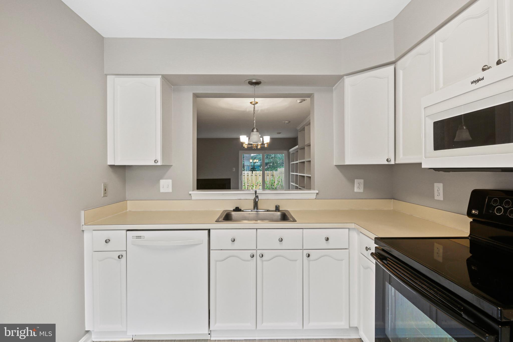 MARINERS LANDING - Residential