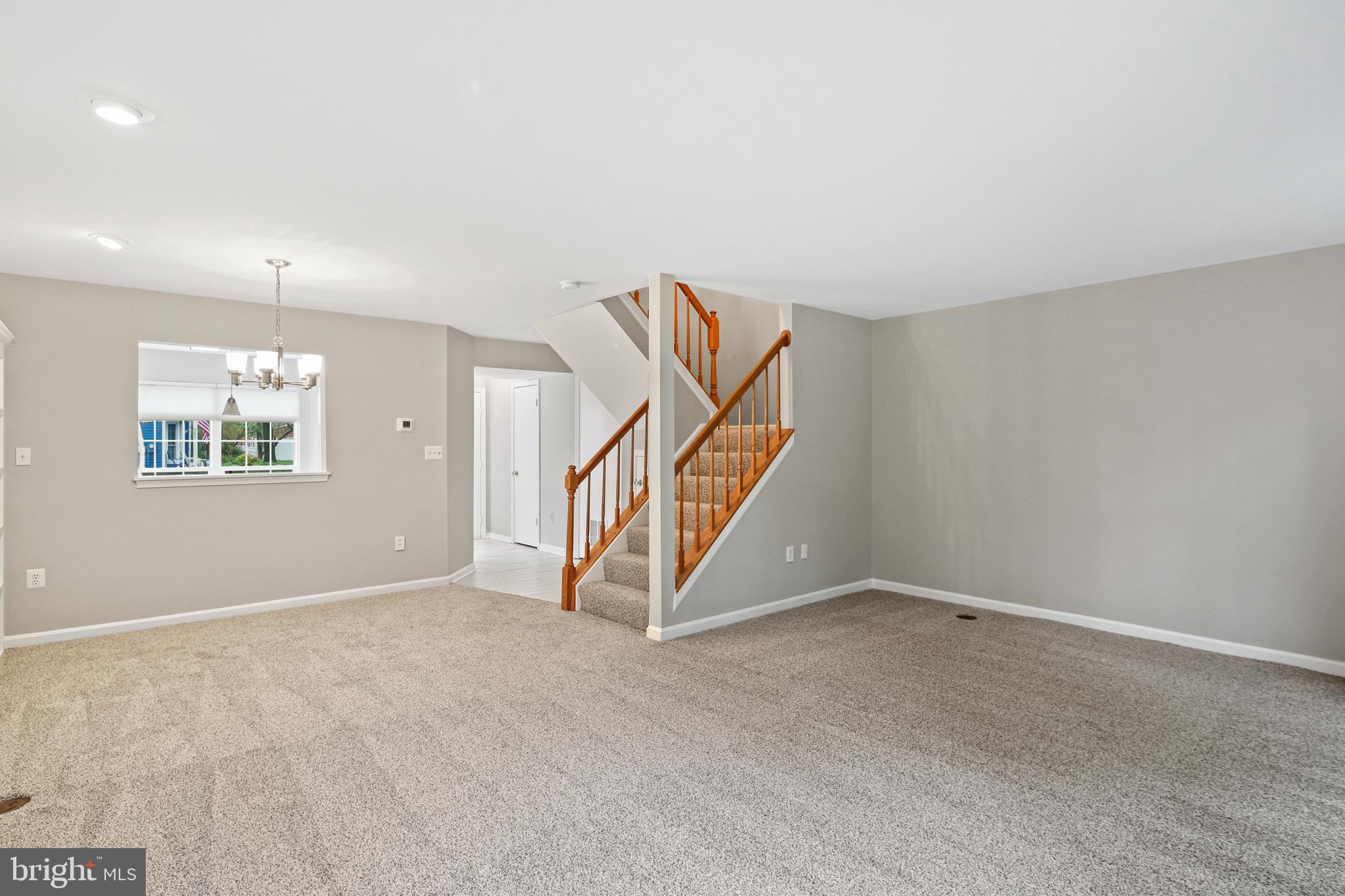 MARINERS LANDING - Residential