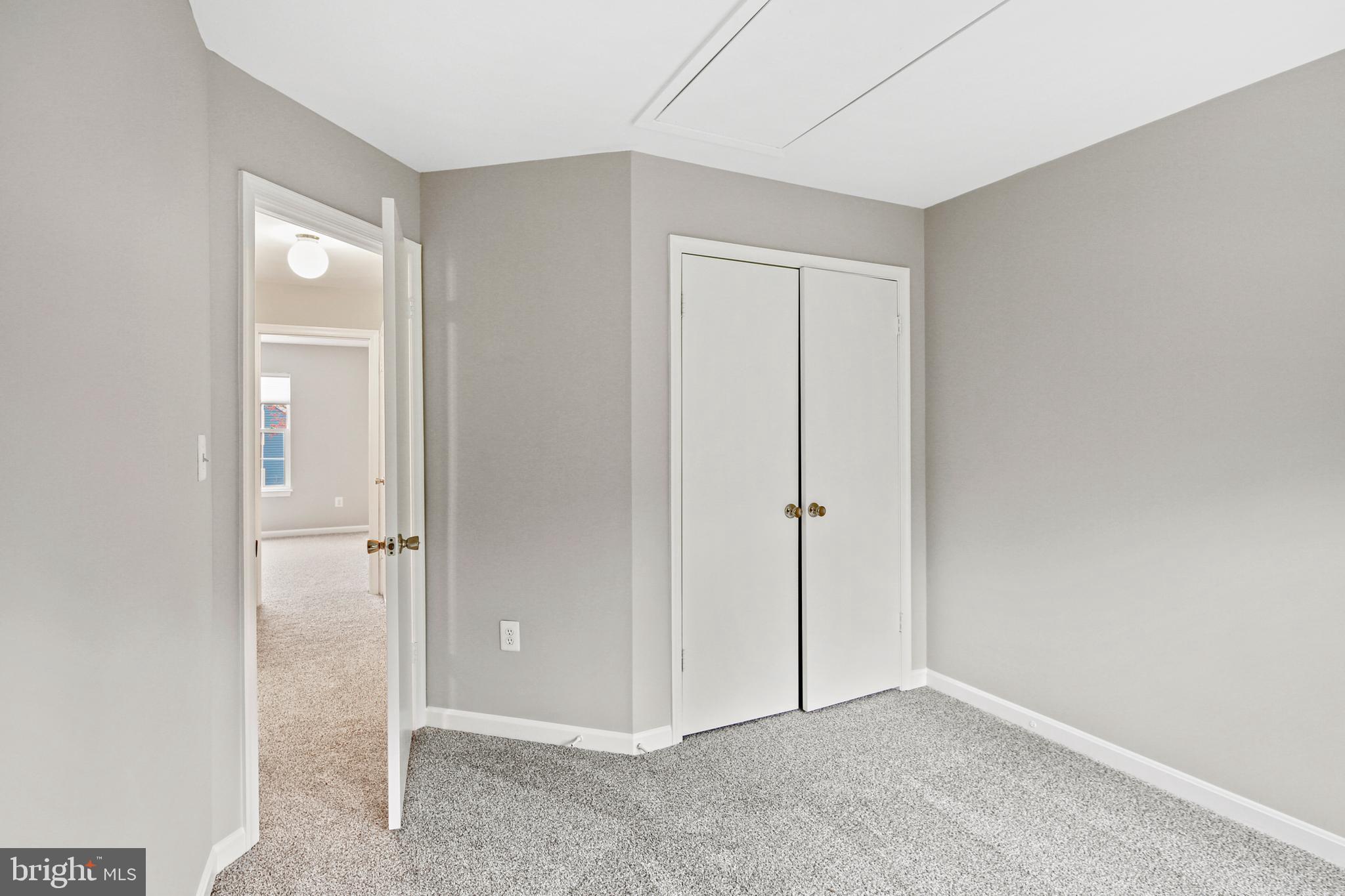 MARINERS LANDING - Residential