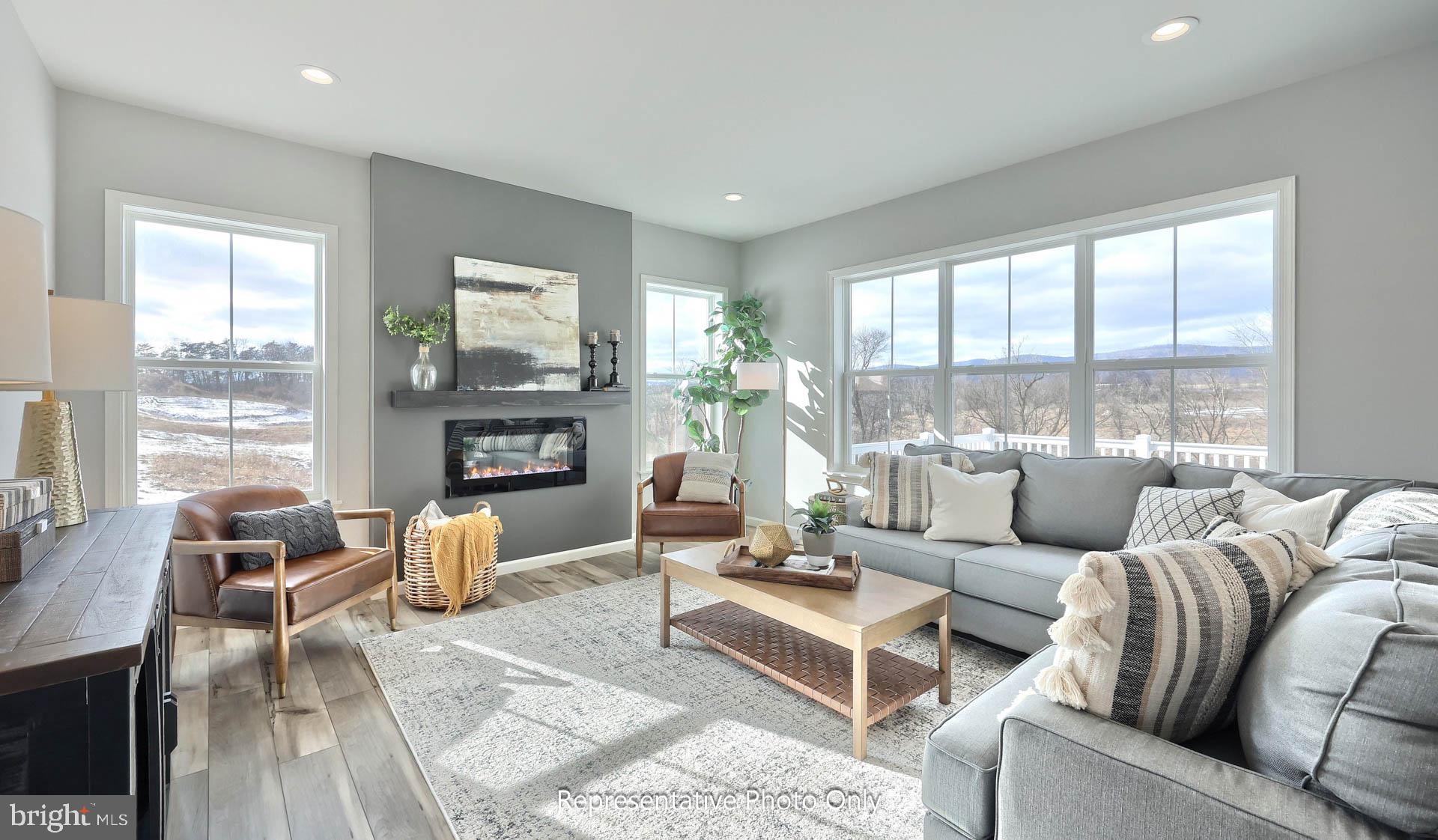 123 MOUNTAIN ROAD