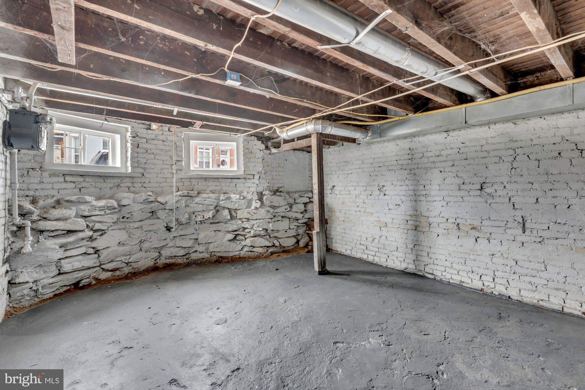 EAST BALTIMORE MIDWAY - Residential Lease