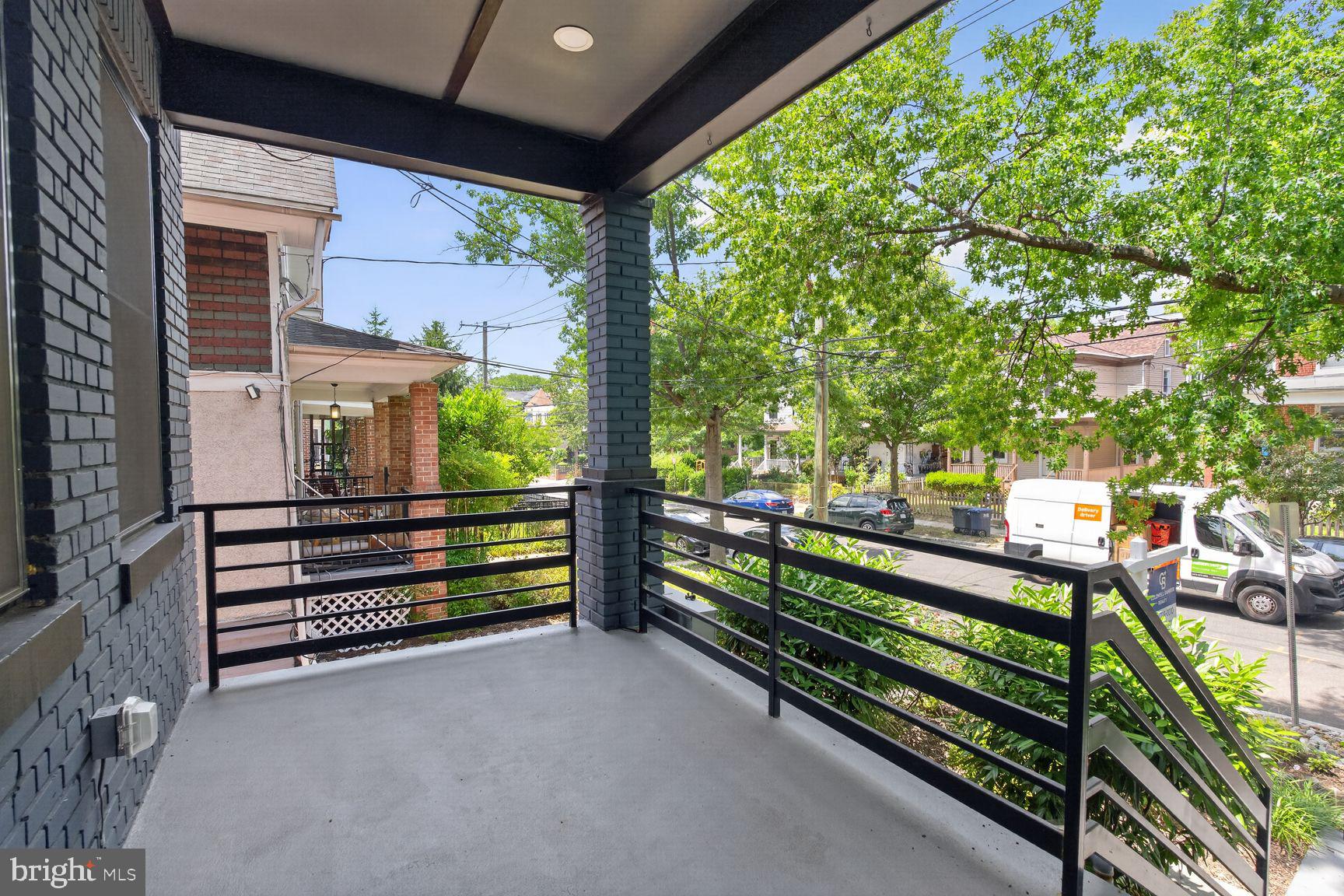 Photo 1 of 33 — 724 VARNUM STREET NW 1, WASHINGTON, DC 20011