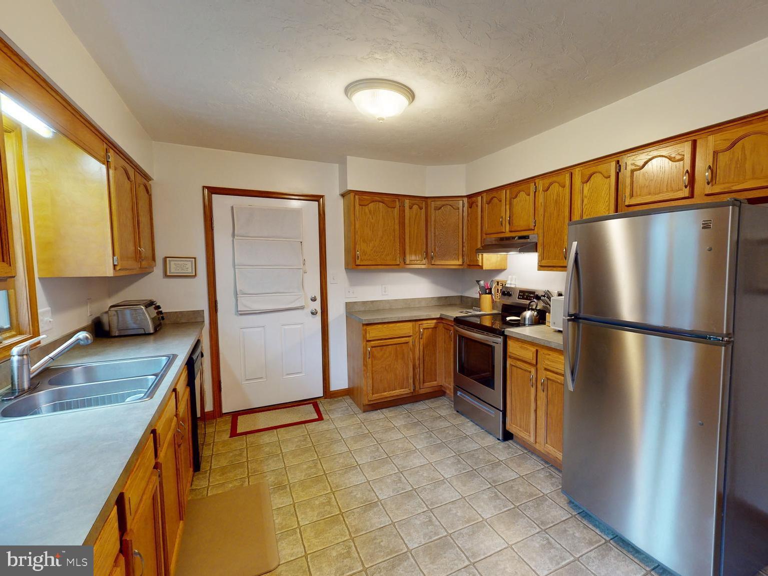 NOBLES RIDGE - Residential