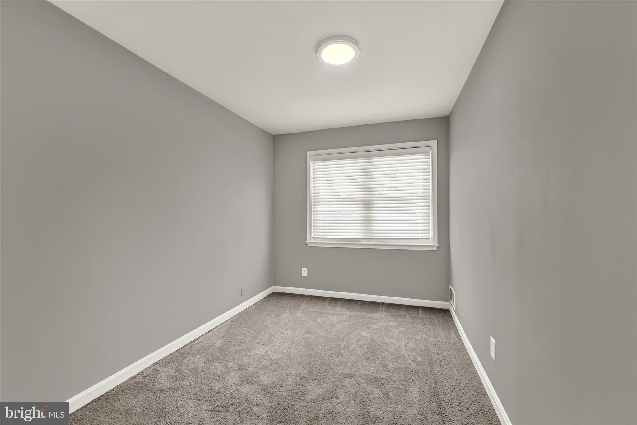 DUNDALK VILLAGE - Residential