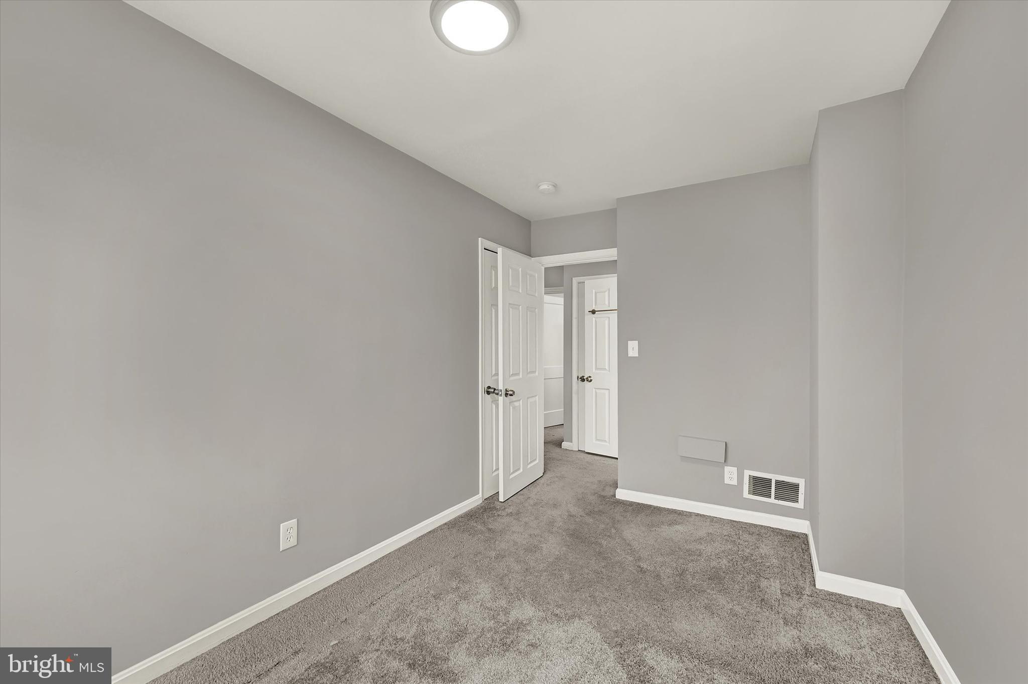 DUNDALK VILLAGE - Residential