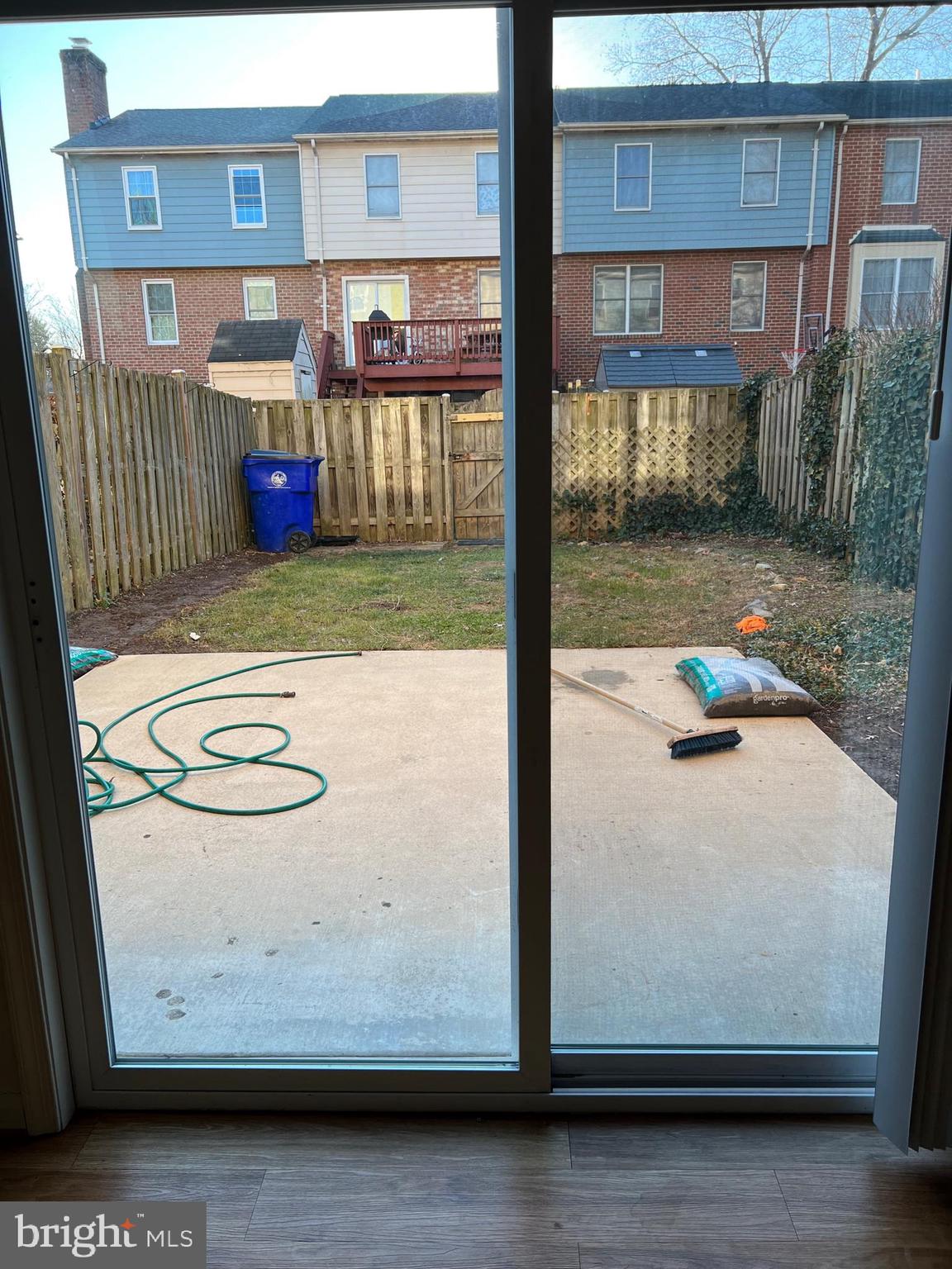 COLONY VILLAGE - Residential Lease