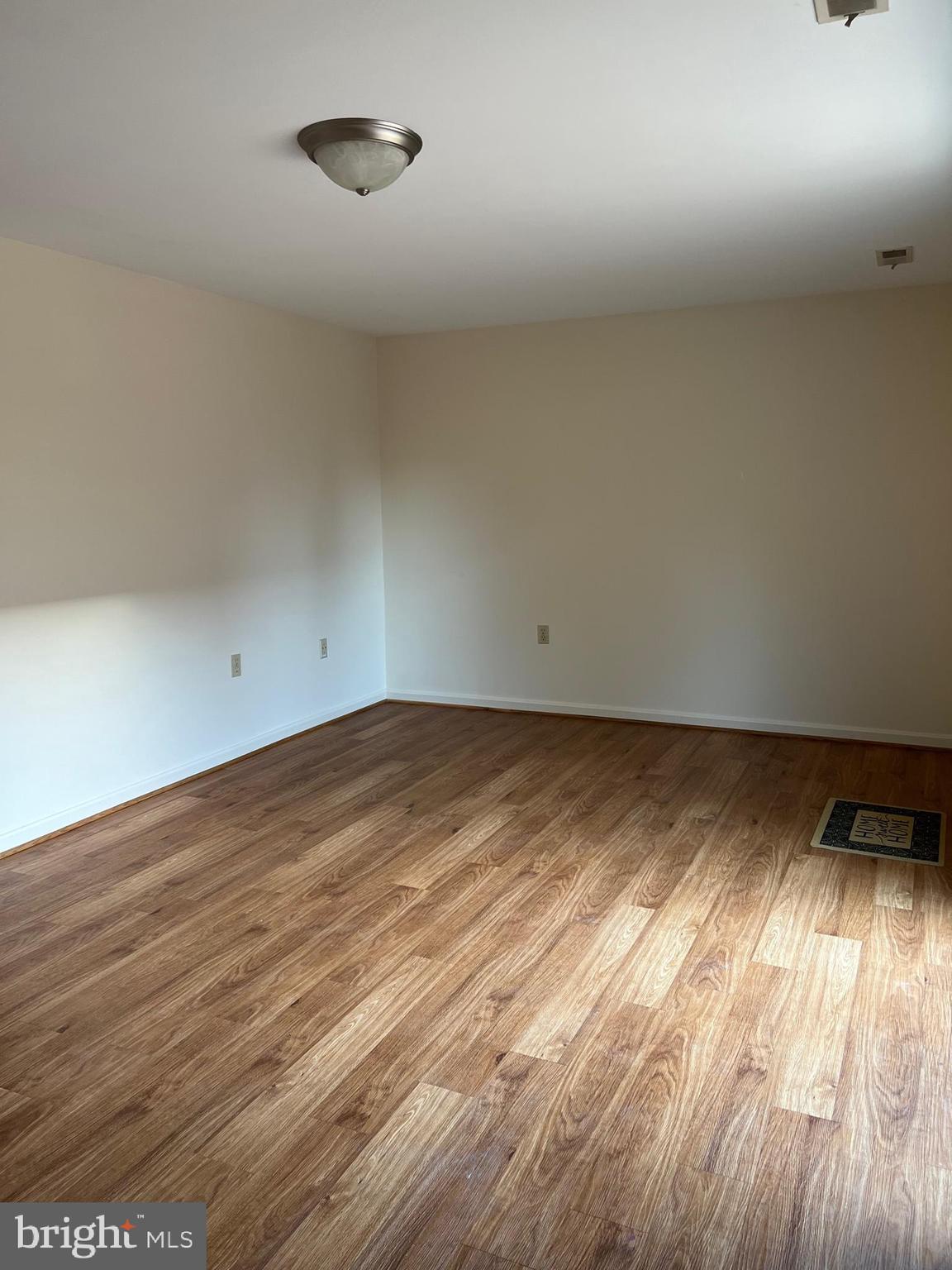 COLONY VILLAGE - Residential Lease