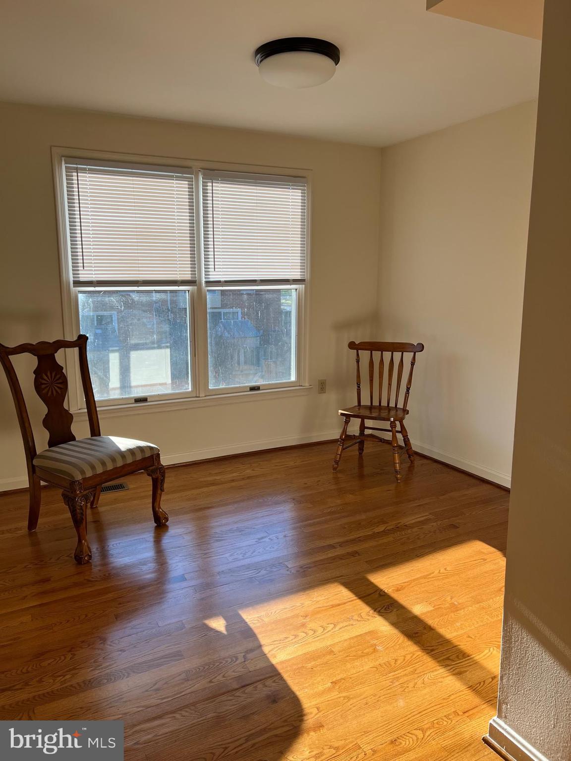 COLONY VILLAGE - Residential Lease