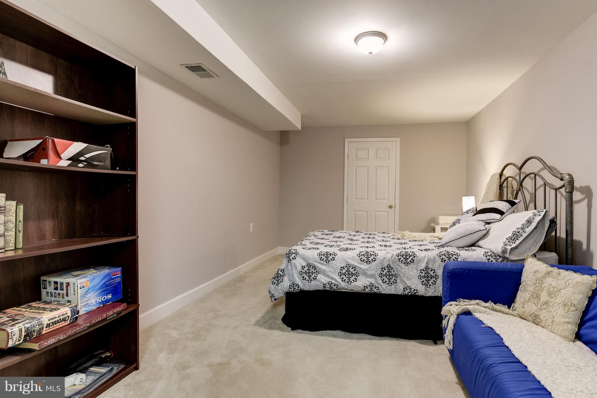 OLD BRIDGE ESTATES - Residential