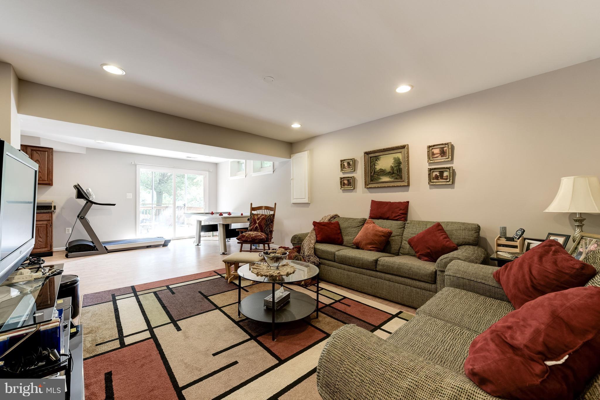 OLD BRIDGE ESTATES - Residential