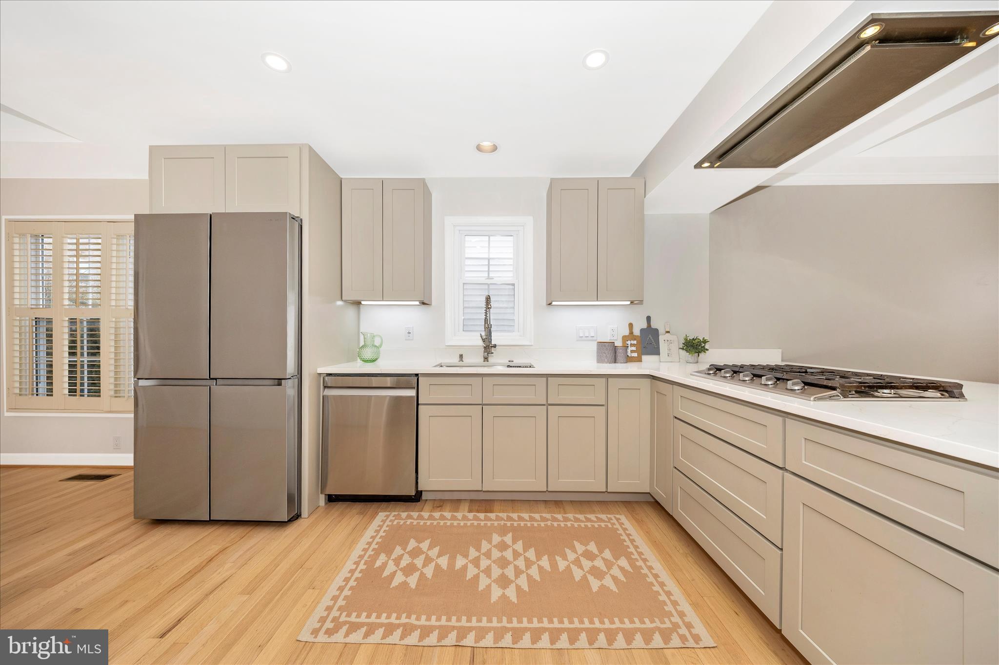 WORMANS MILL - Residential