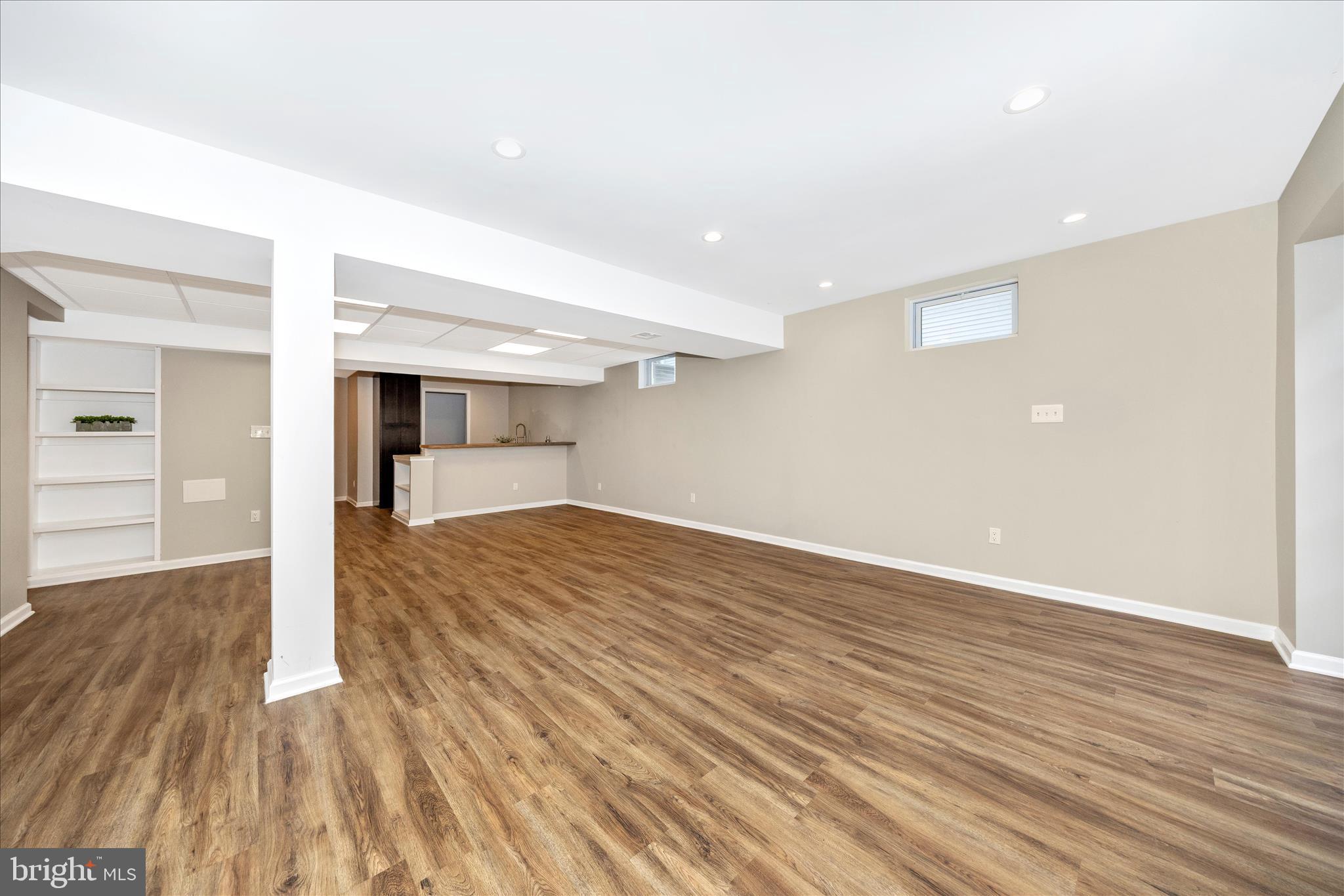 WORMANS MILL - Residential