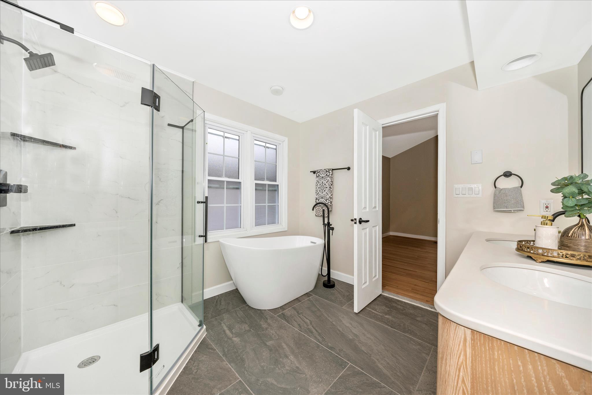 WORMANS MILL - Residential