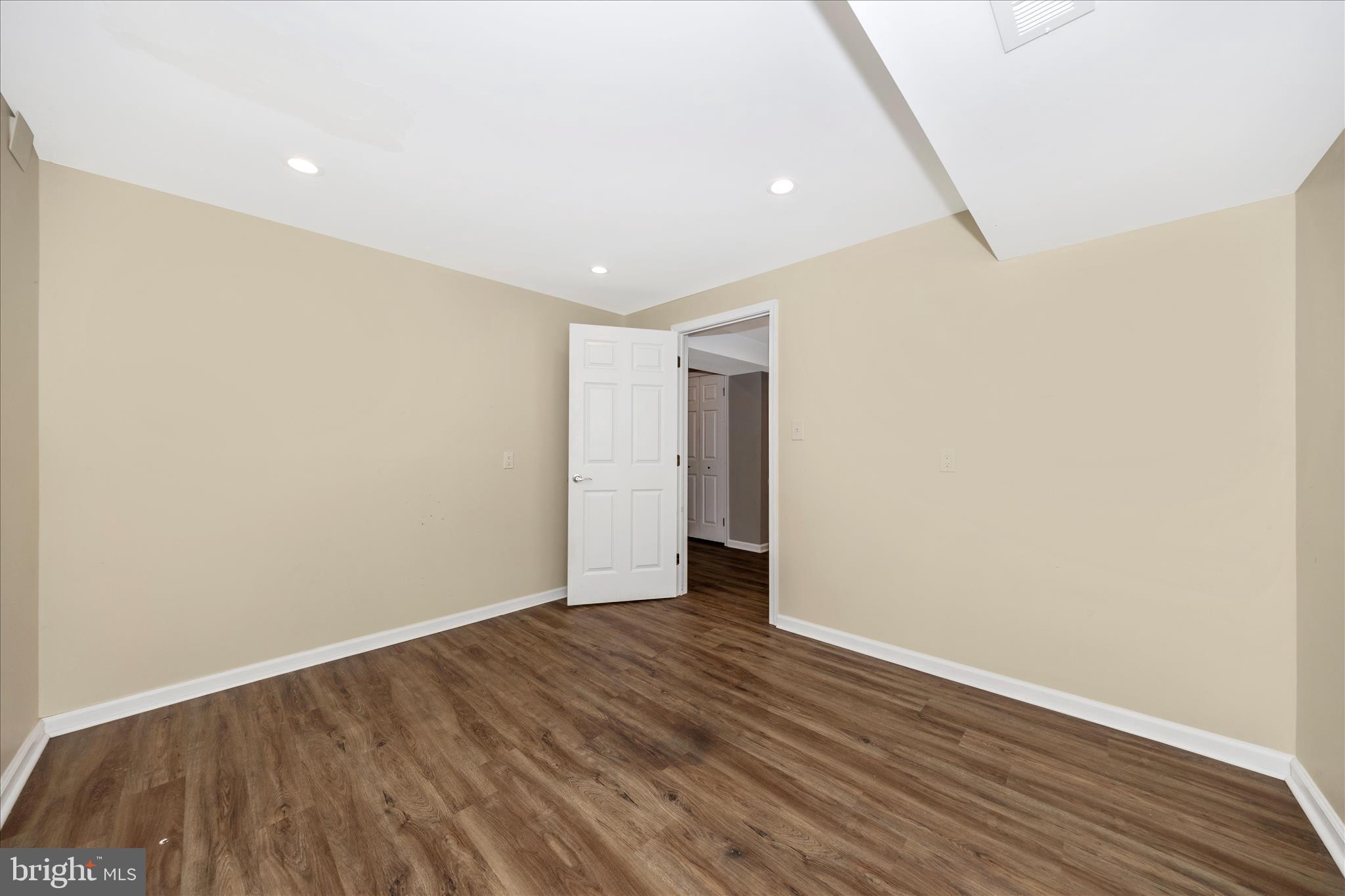 WORMANS MILL - Residential