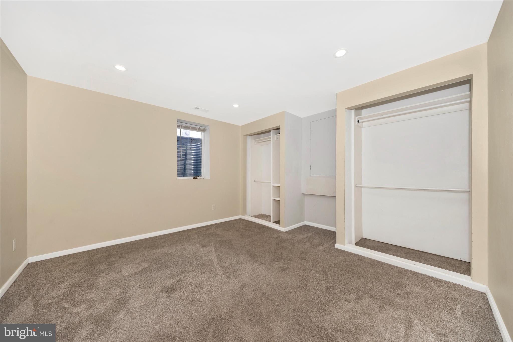 WORMANS MILL - Residential