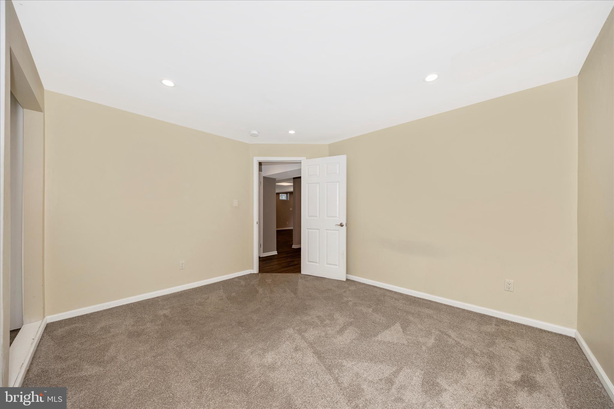 WORMANS MILL - Residential