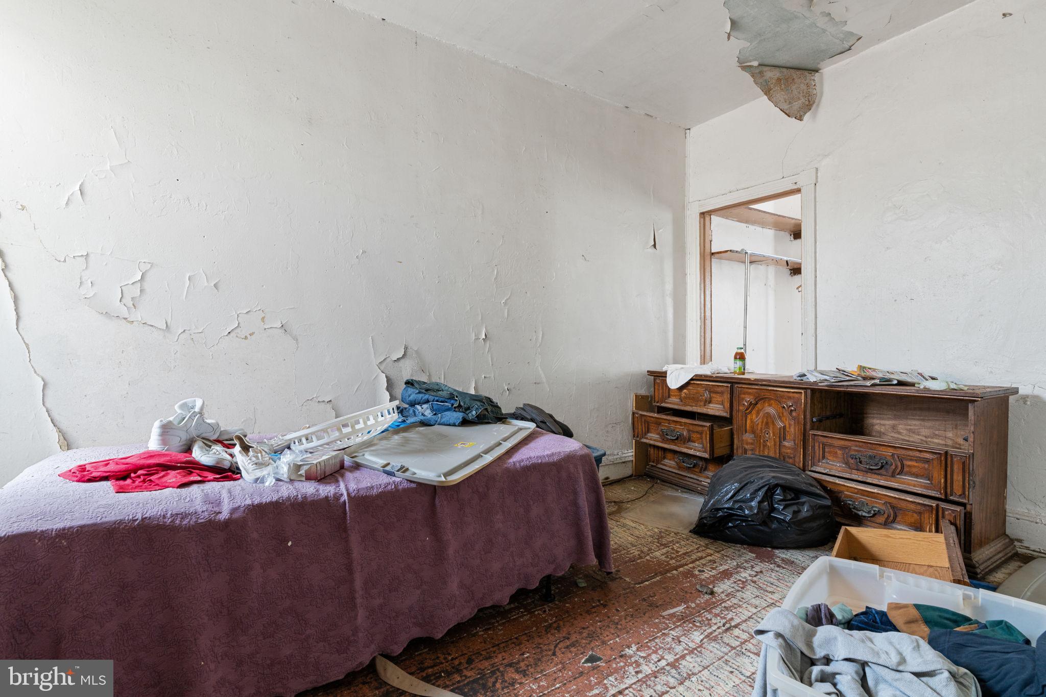 MANTUA - Residential