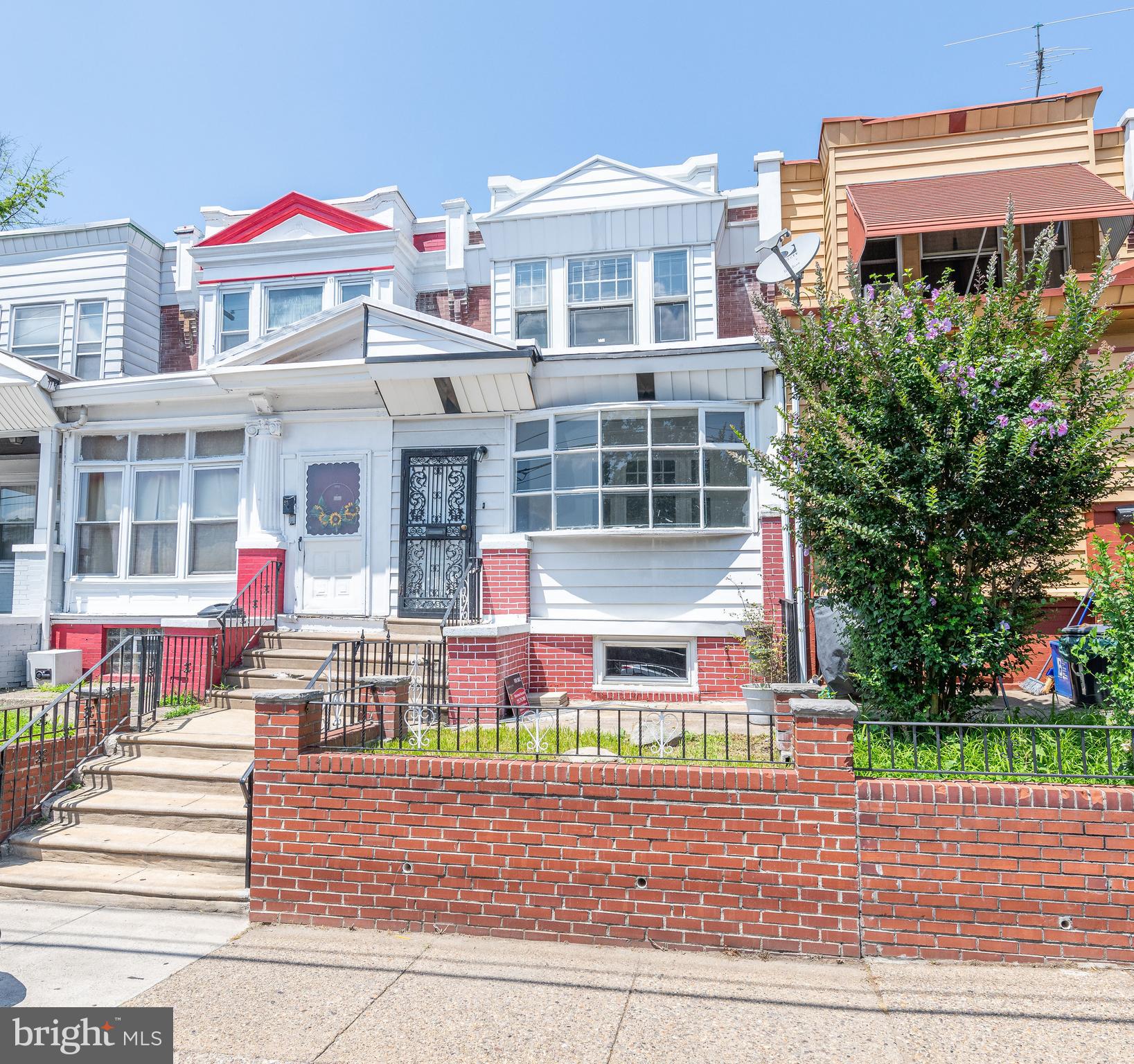 1521 W OLNEY AVENUE