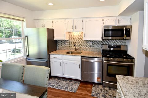 Tiny photo for 5768 Yellowrose Ct, COLUMBIA, MD 21045 (MLS # MDHW2066354)