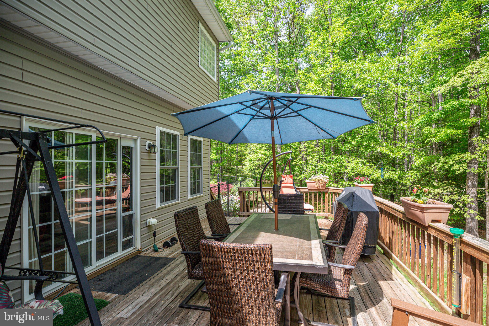 ROYAL HILLS ESTATES - Residential