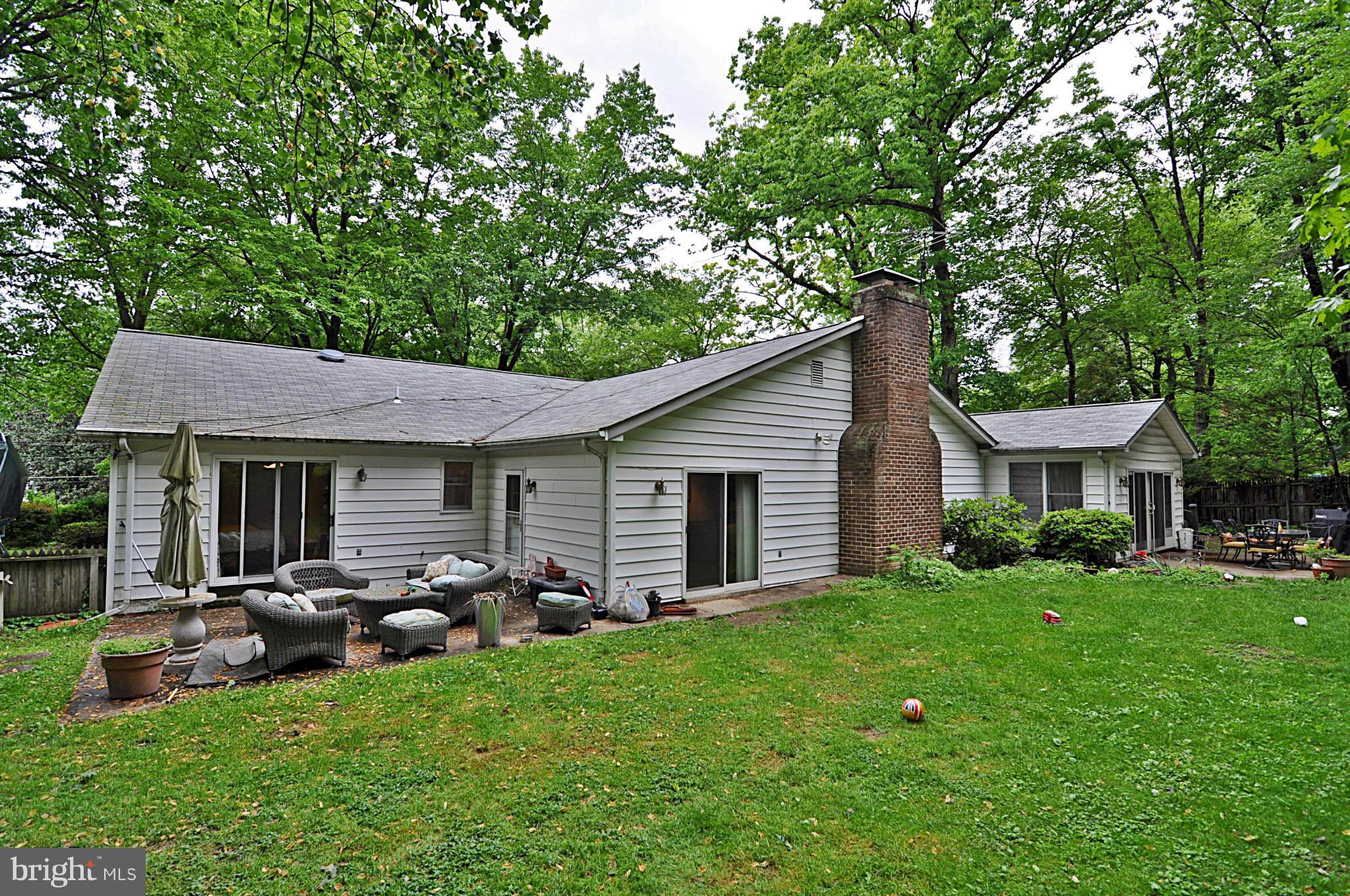 ROBERT E STAFFORD - Residential Lease