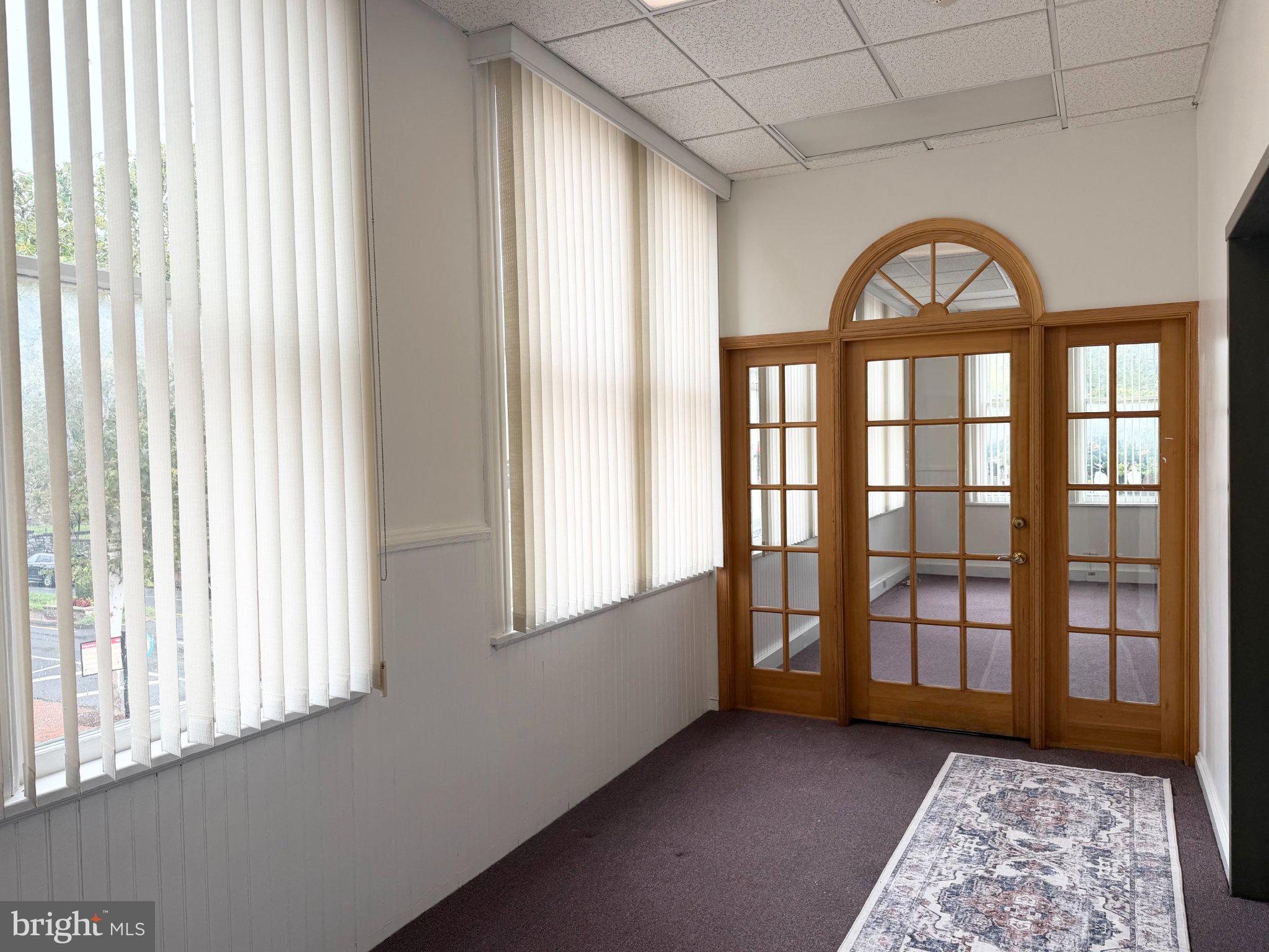 37 BOSCAWEN STREET E