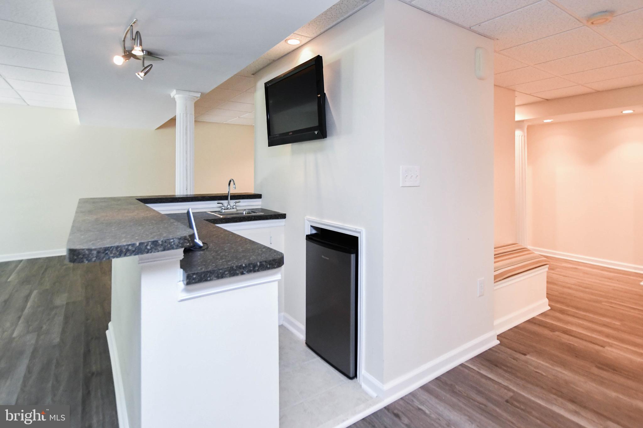 HIDDEN ACRES - Residential