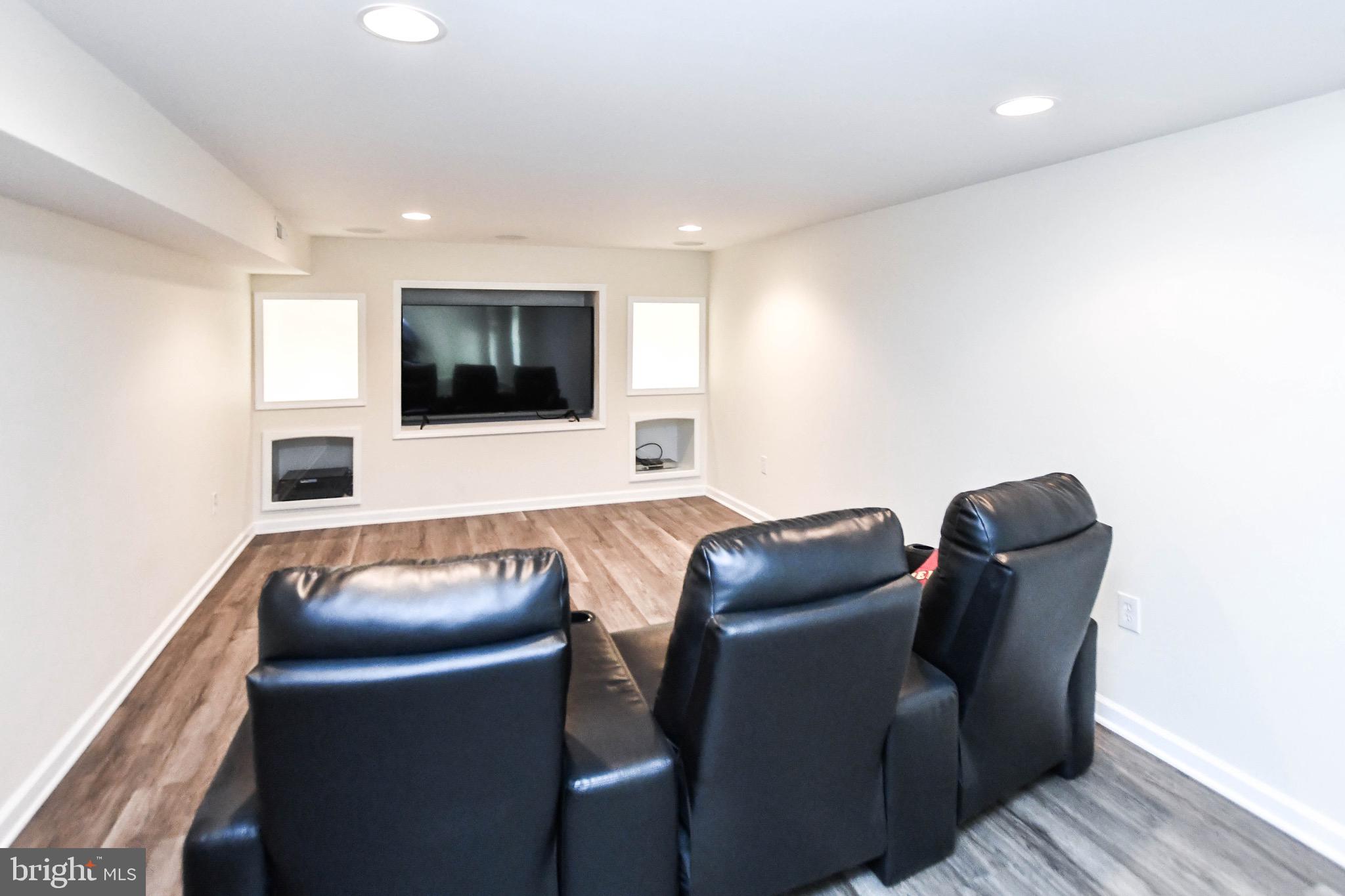 HIDDEN ACRES - Residential