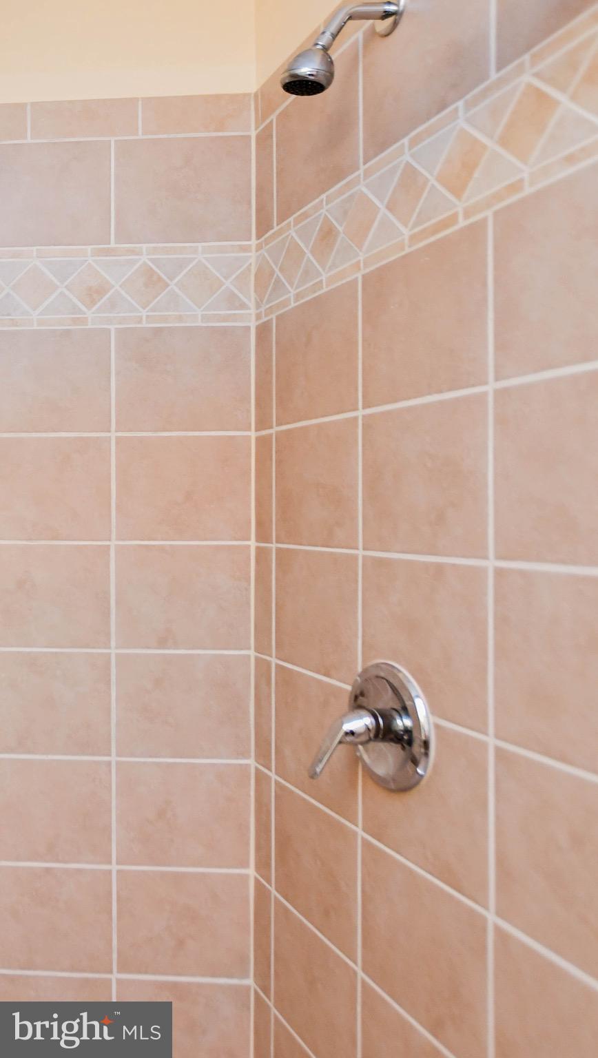 HIDDEN ACRES - Residential