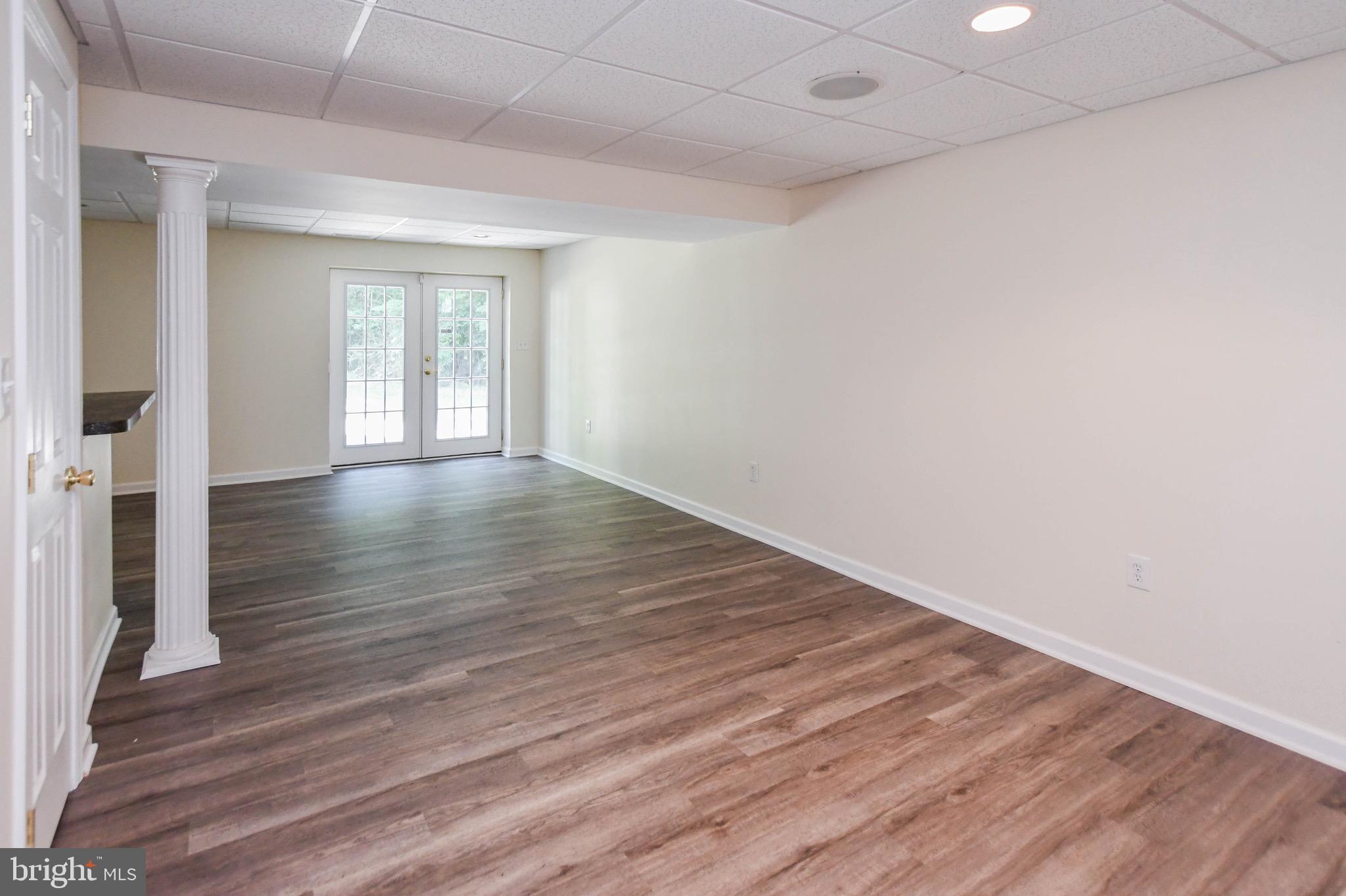 HIDDEN ACRES - Residential