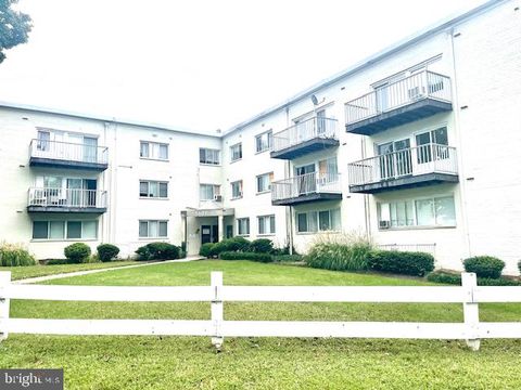 5601 PARKER HOUSE TERRACE 214 HYATTSVILLE MD 20782