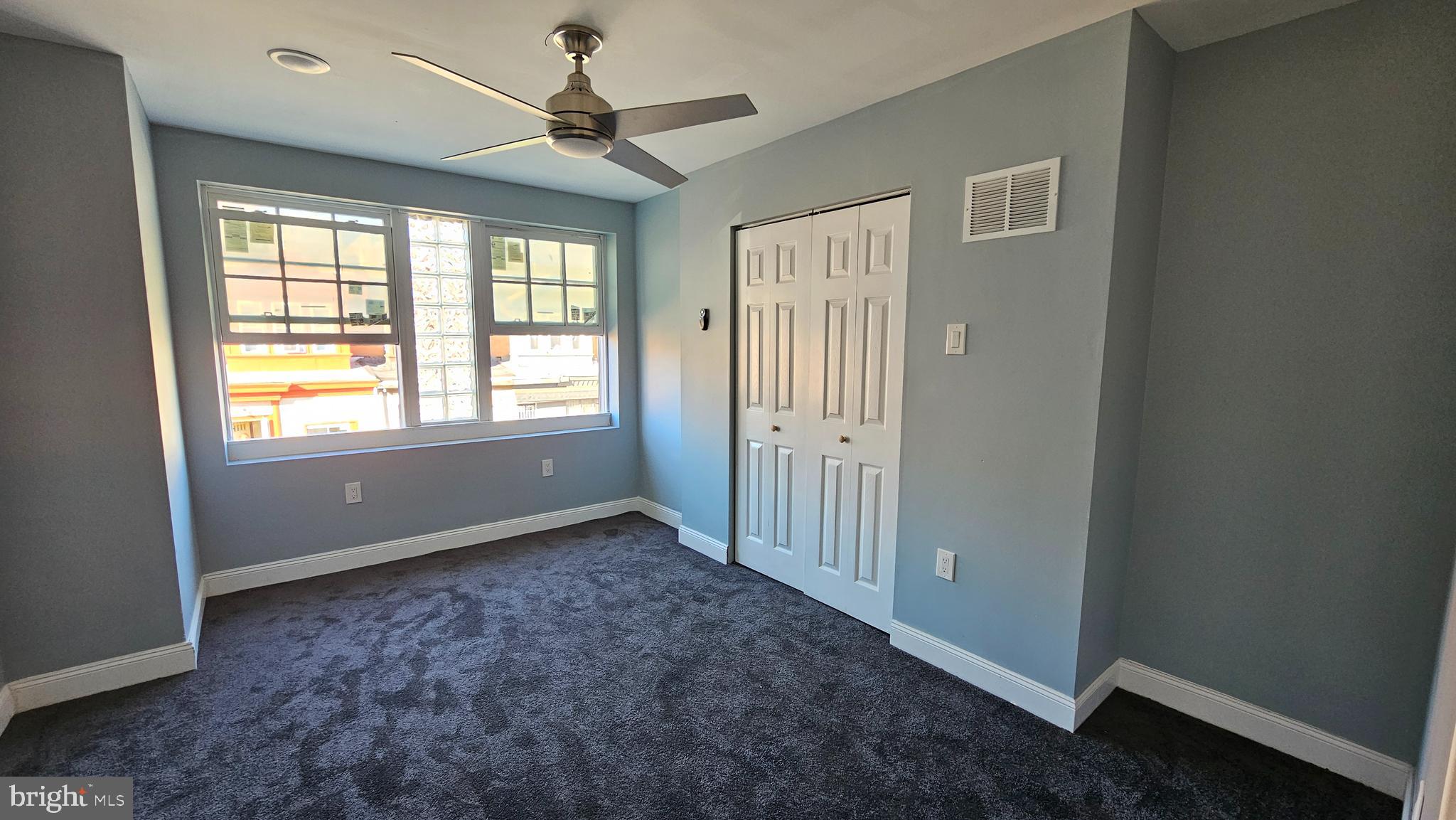 PHILADELPHIA - Residential