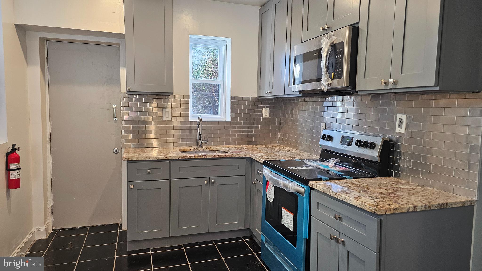 PHILADELPHIA - Residential