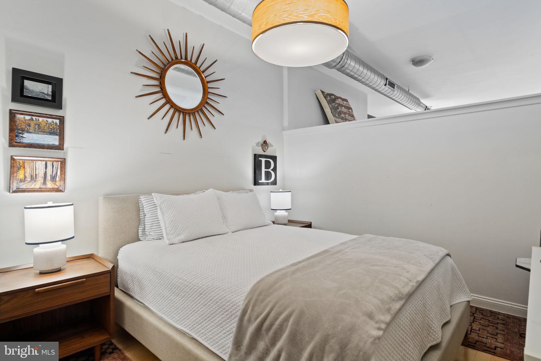 AVENUE OF THE ARTS - Residential