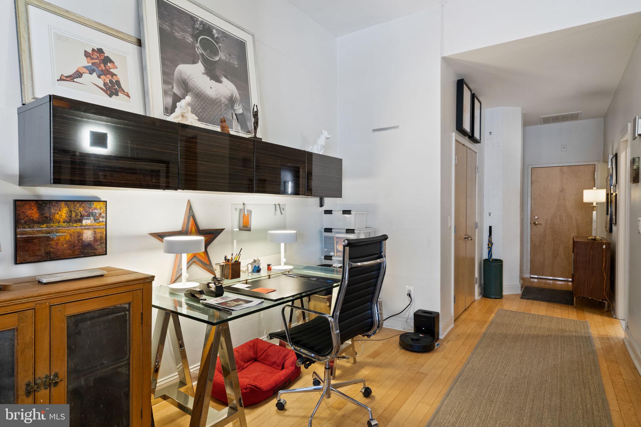 AVENUE OF THE ARTS - Residential