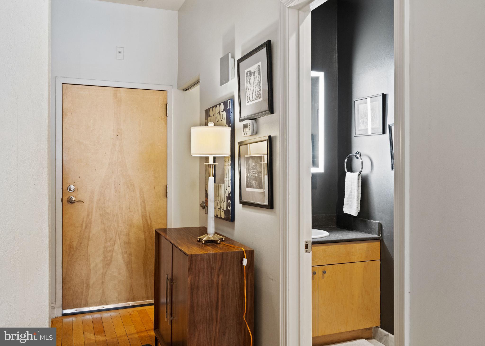 AVENUE OF THE ARTS - Residential