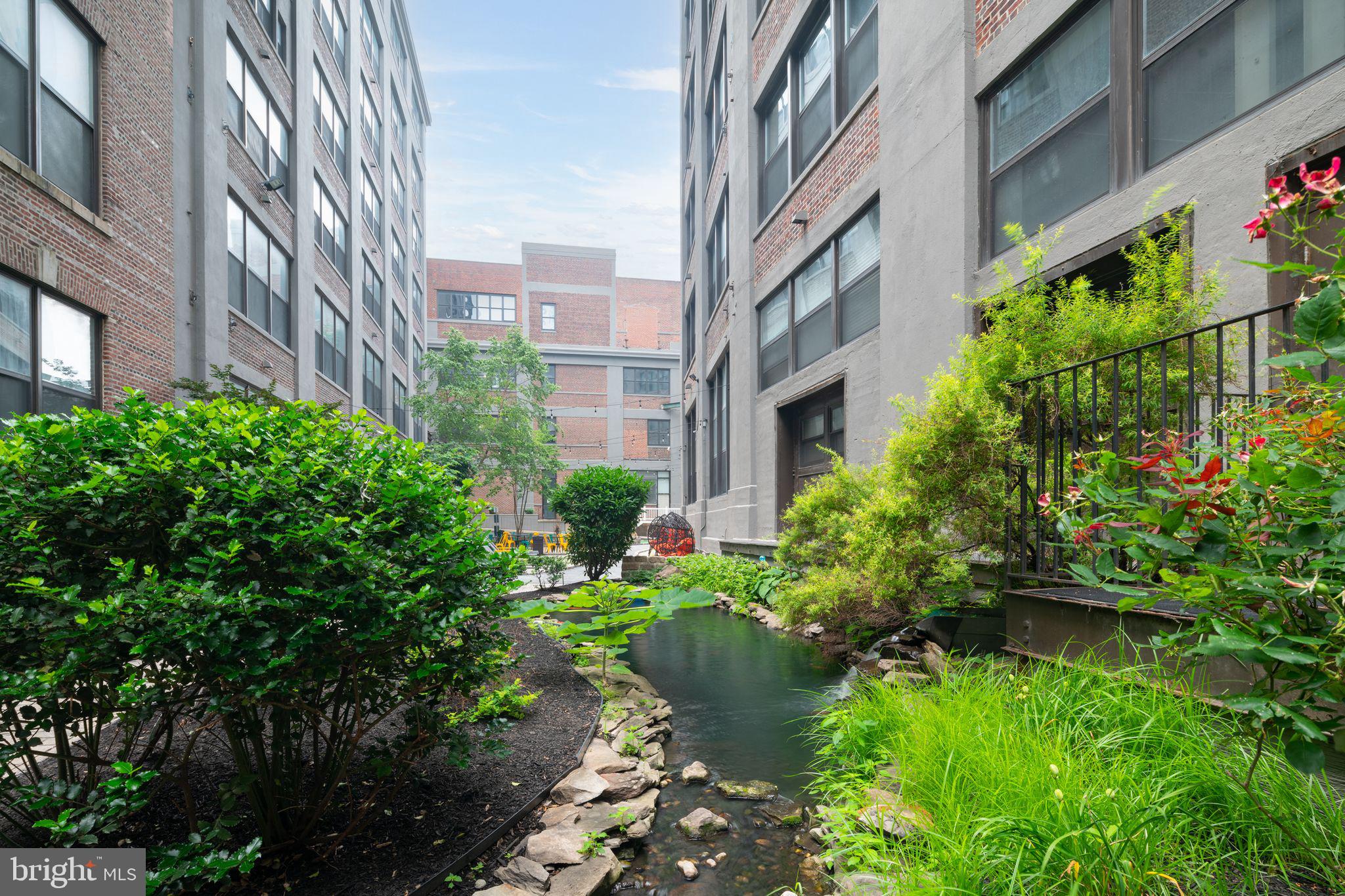 AVENUE OF THE ARTS - Residential